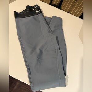 ALO Yoga Slate leggings